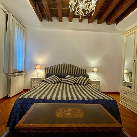 Furlani Apartment 4 Венеція Екстер'єр фото